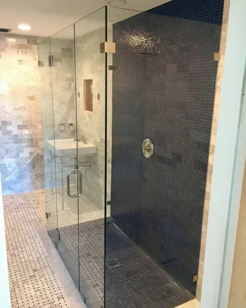 حمام شیشه ای - لواسان
