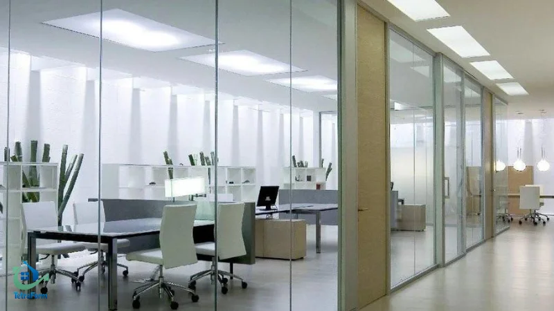 ارتفاع پارتیشن اداری شیشه ای متحرک