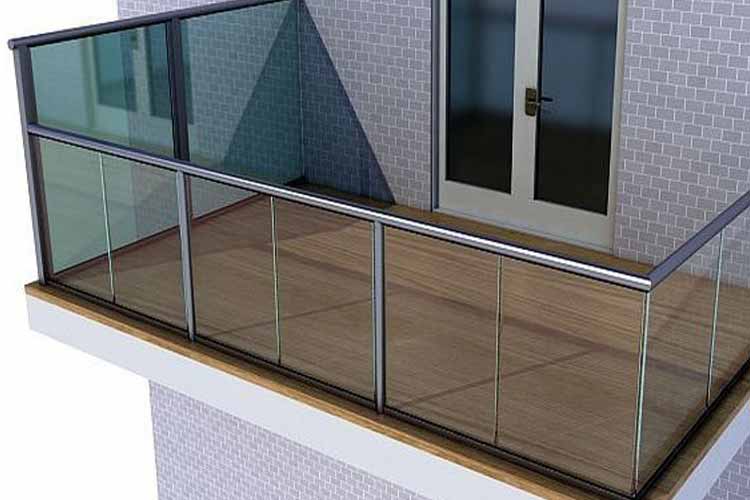 حفاظ مناسب برای بالکن و روف گاردن 